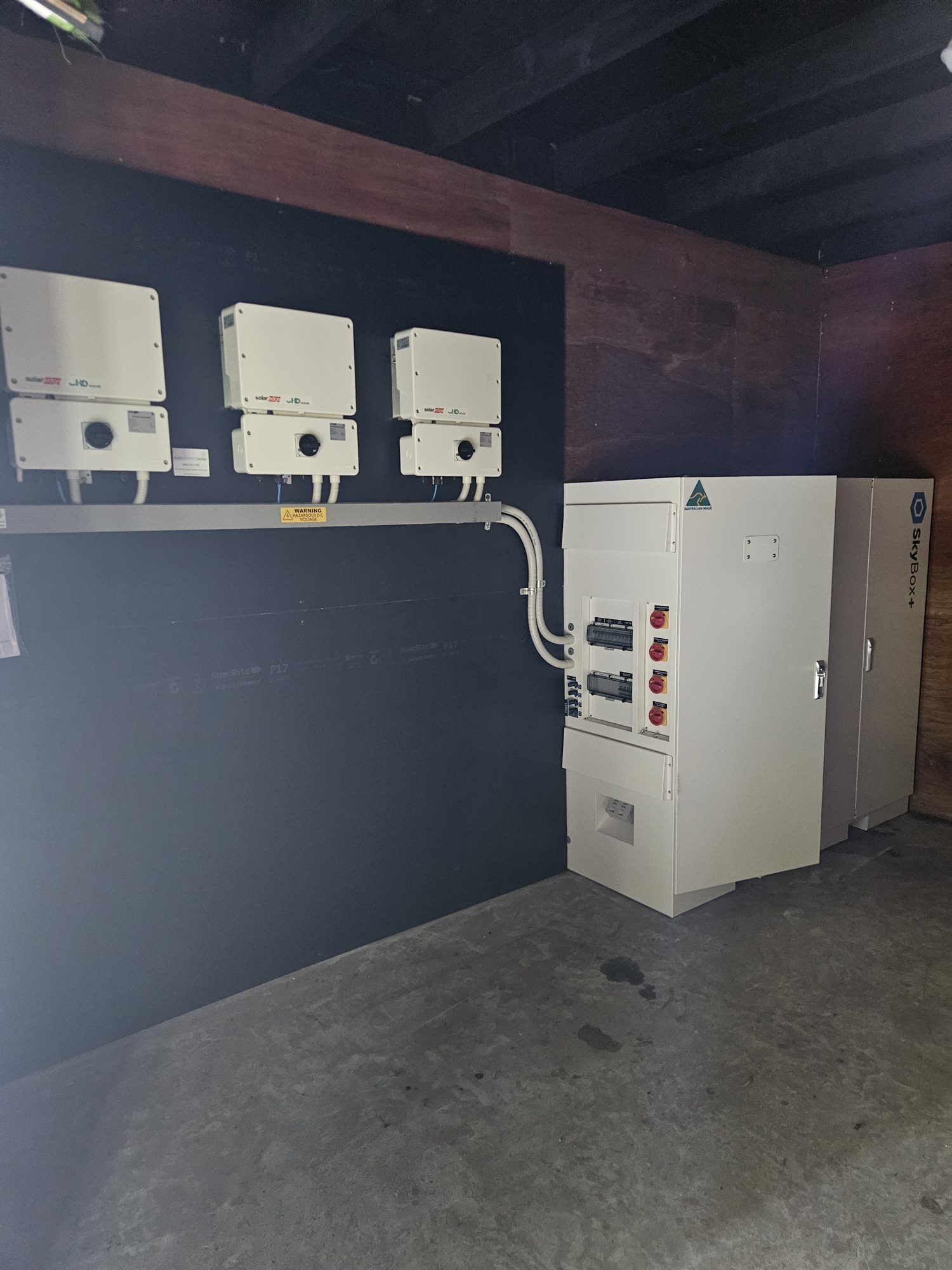 Commercial solar inverters and battery cabinet installed by Sun Connect Solar, Northern Rivers NSW