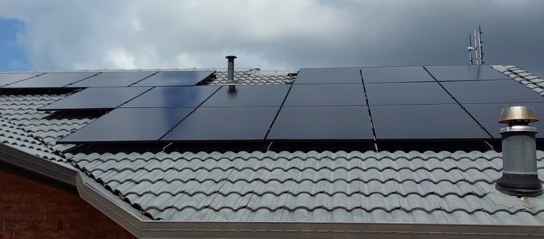 A wide array of all-black AIKO solar panels across a grey tile roof in Lennox Head A wide array of all-black AIKO solar panels across a grey tile roof in Lennox Head, part of a 13.195 kW install by Sun Connect Solar