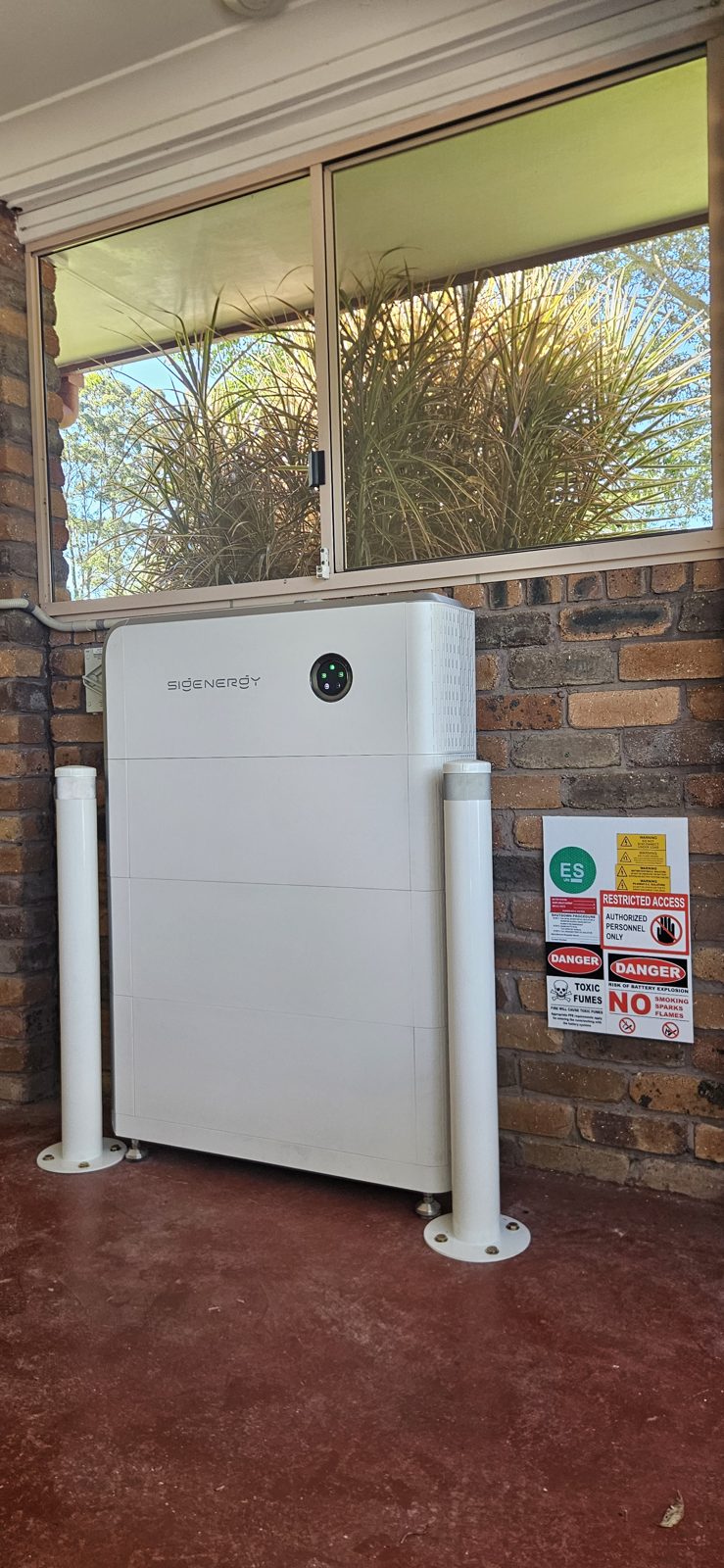 Sigenergy SigenStor battery with protective bollards, Mullumbimby area install by Sun Connect Solar