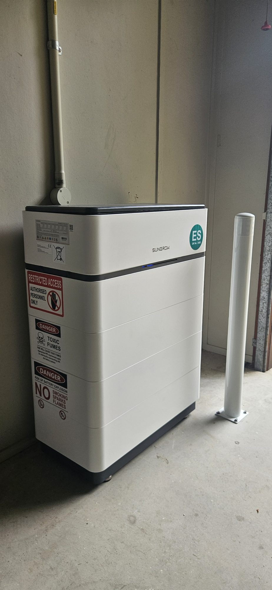 Sungrow battery stack installed in a garage by Sun Connect Solar in the Northern Rivers