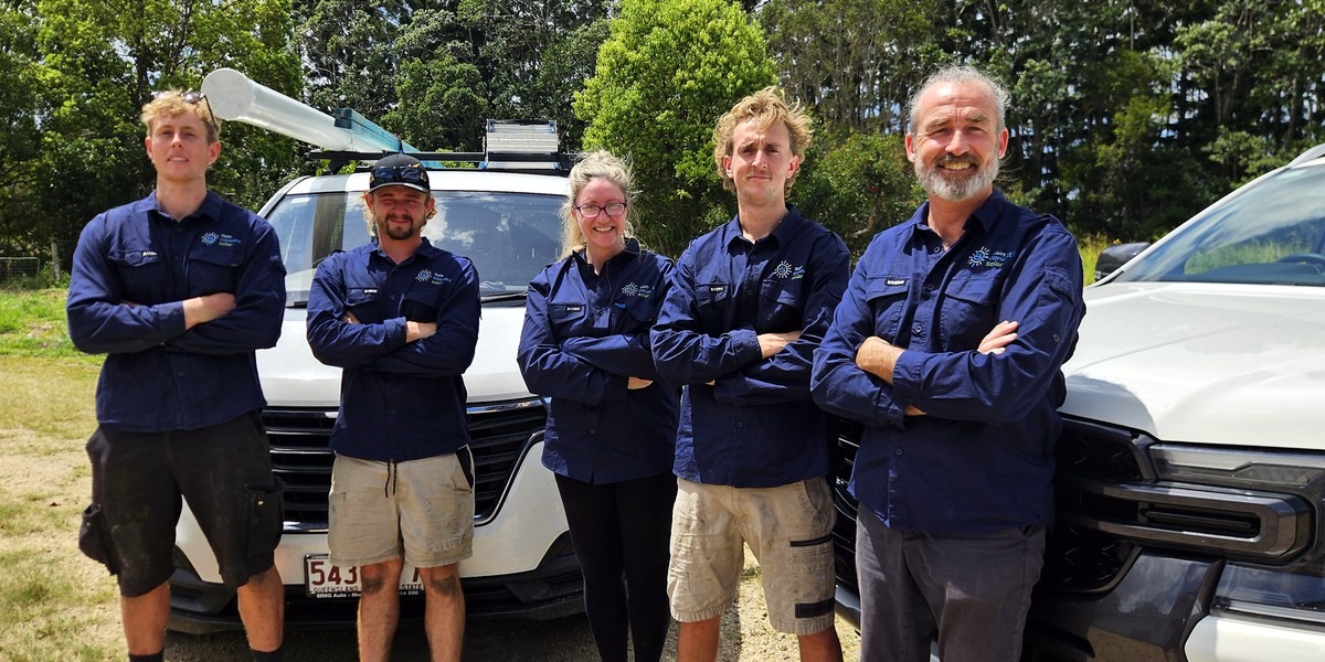 Sun Connect Solar's solar and battery installers, our own employees, no subcontractors